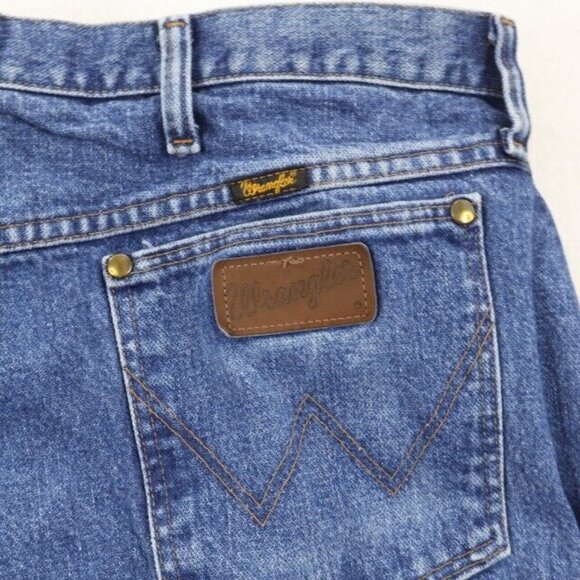 Wrangler Jeans Mens 42x32 Blue Western Cowboy Cut 47MWZ Regular Fit - Picture 6 of 7